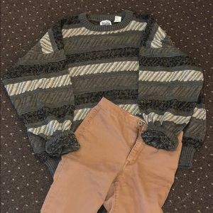 Cozy vintage sweater!